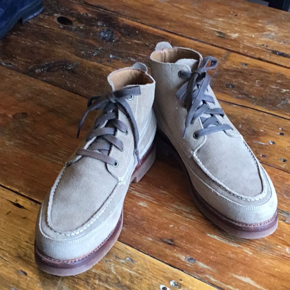 NWOT Men’s Frye Field Suede Lace Up Boot
